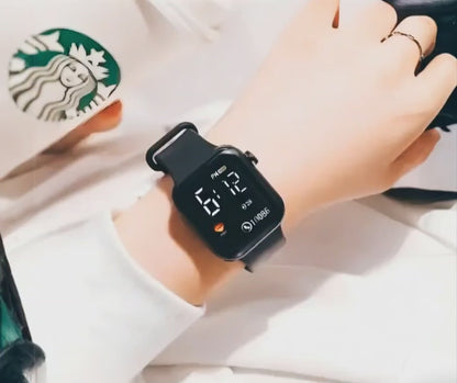 Wireless TWS Bluetooth Ear buds with Free Protective Case (black)